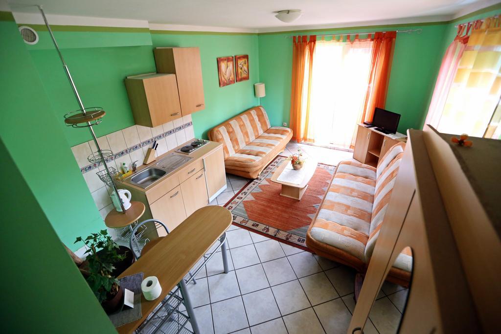 Waldi Pokoje Goscine Z Aneksem Karpacz Room photo